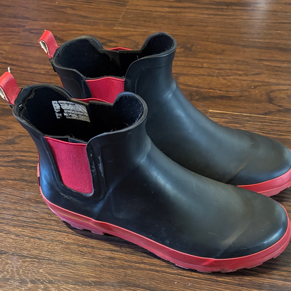 Stylish Black and Red Women's Winter Rain Boots